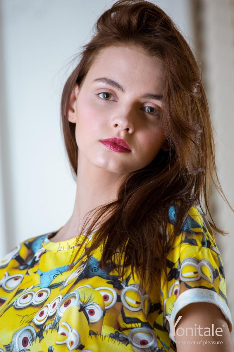 Верочка, 23 года, 1 размер груди